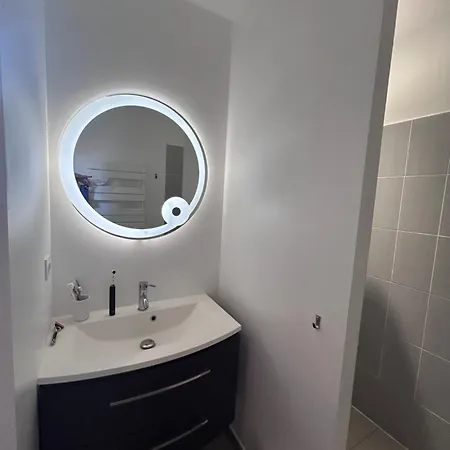 6 P Route De Palombaggia Vecchio Piscine Privée Chauffée à 5 Min Des Plages De Palombaggia Santa Giulia *